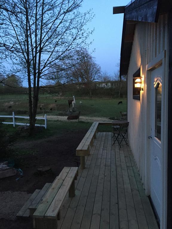 Farm Stay Happy Dogs Ranch Veberöd Buitenkant foto