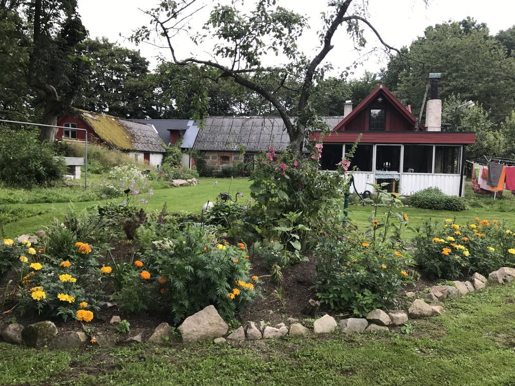 Farm Stay Happy Dogs Ranch Veberöd Buitenkant foto